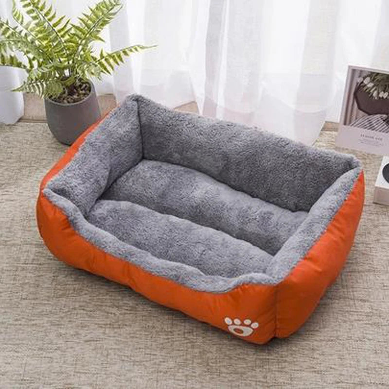 Cama Negra de Peluche para Perros, Antideslizante