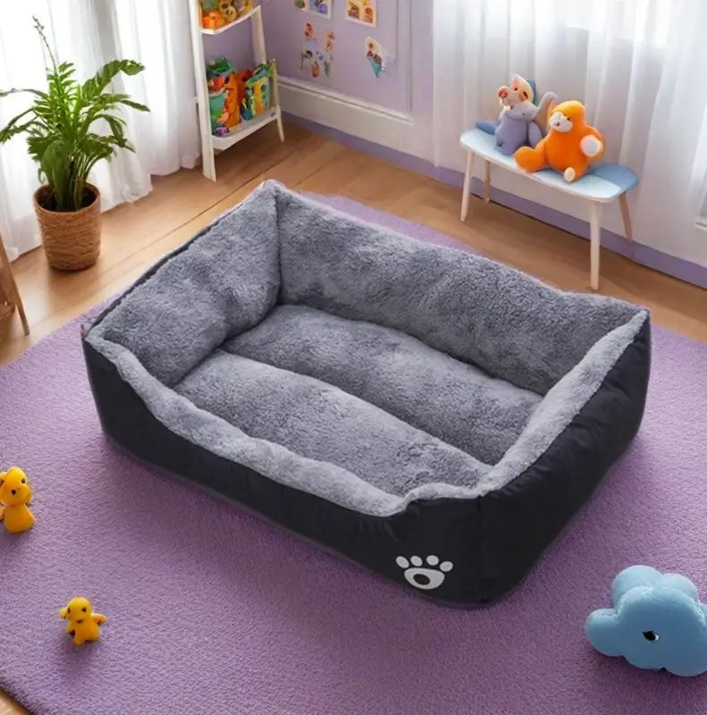 Cama Negra de Peluche para Perros, Antideslizante