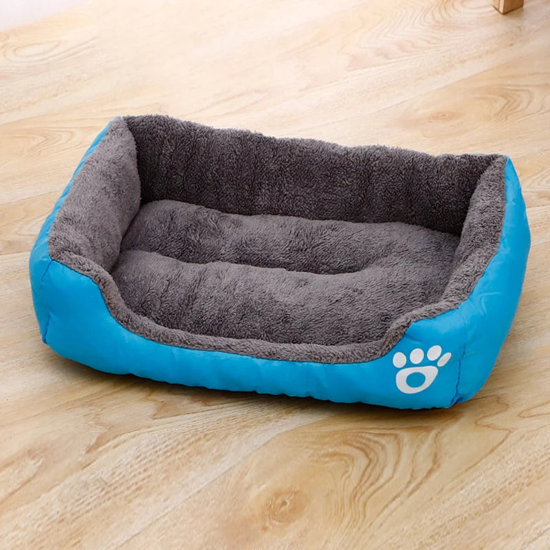 Cama Negra de Peluche para Perros, Antideslizante